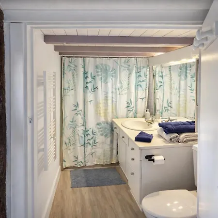 Appartement Scandinaves Renoves Au Centre Wi-fi Narbonne