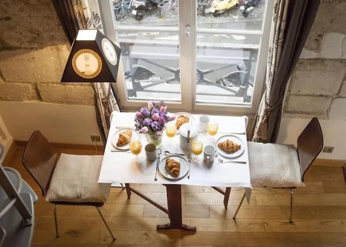Scandinaves Renoves Au Centre Wi-fi